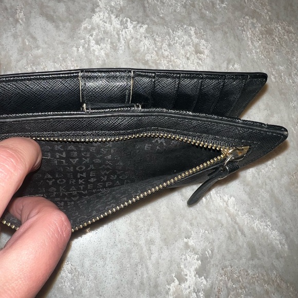 Kate Spade Wallet - Picture 5 of 5